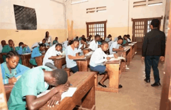 Baccalauréat de l’enseignement général :« L’eau » a une fois de plus coulé, précurseur de l’effondrement de notre système éducatif